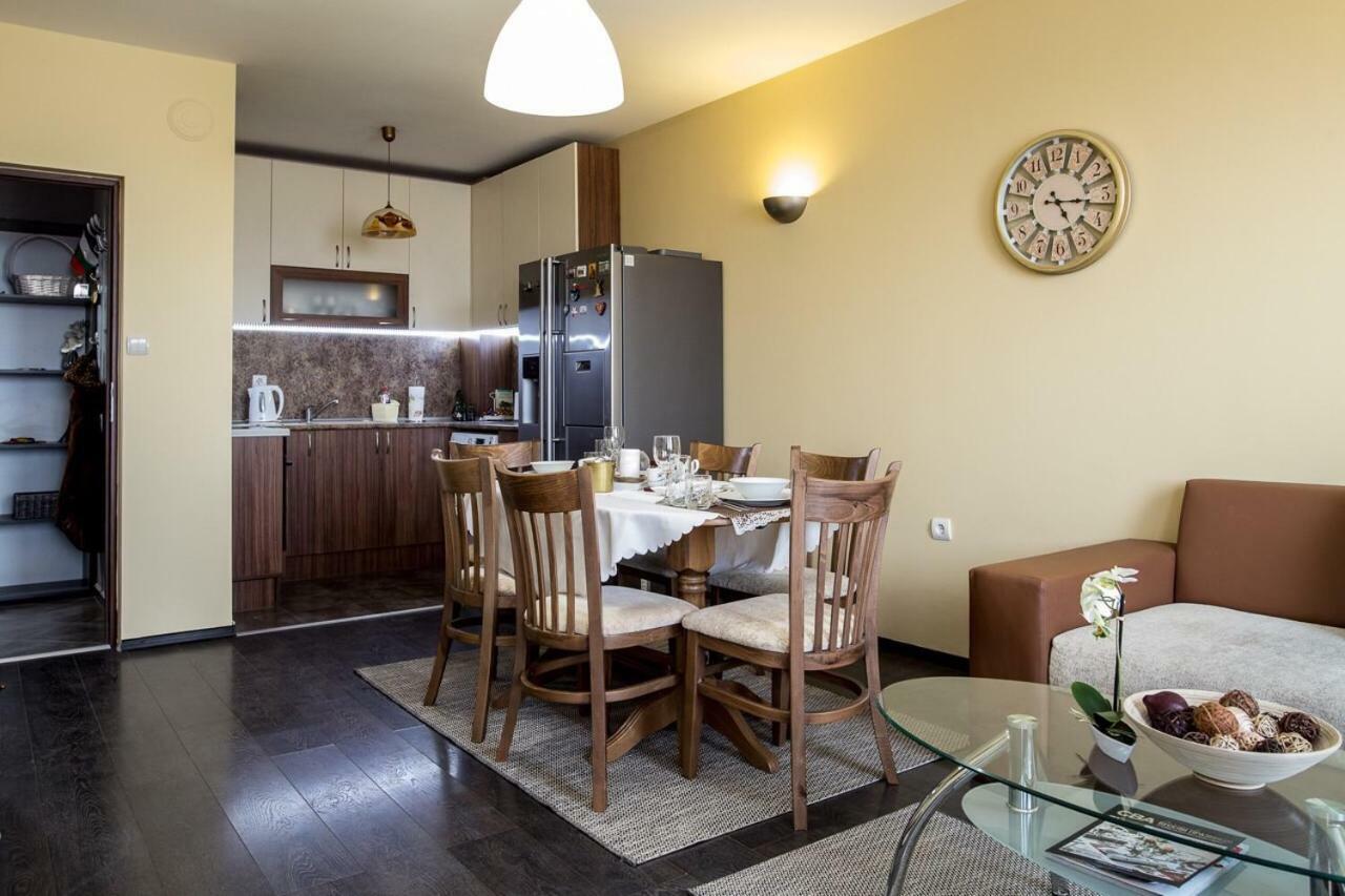 Danny House Apartman Veliko Tarnovo Kültér fotó